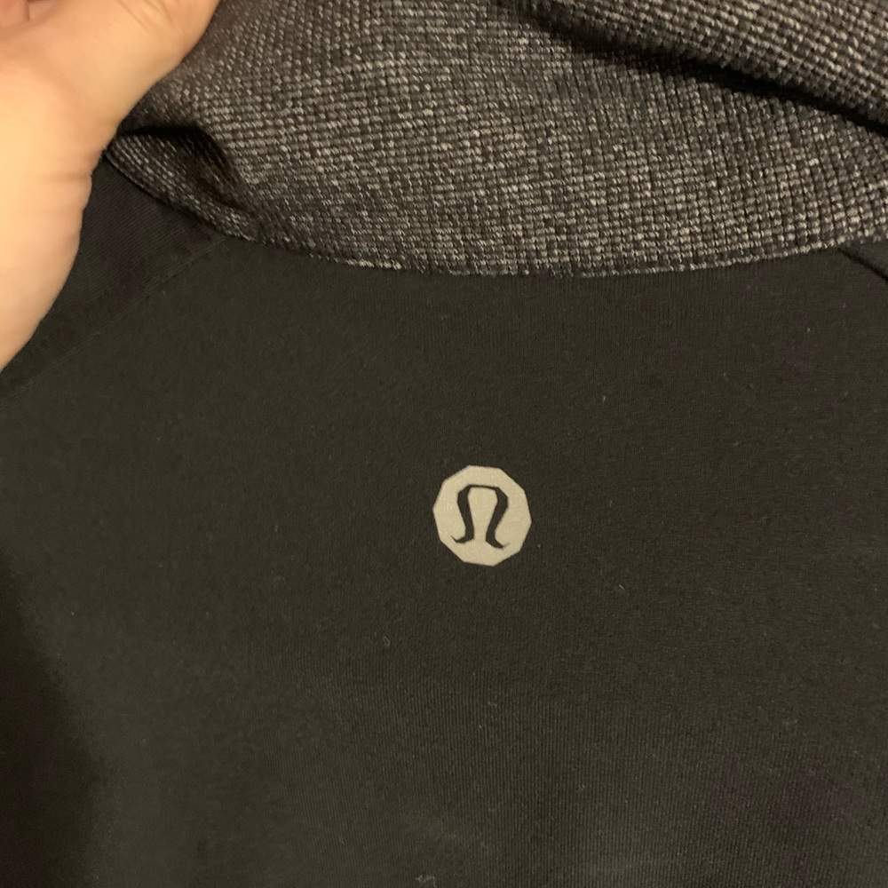 Lululemon jacket - Picture 3 of 3